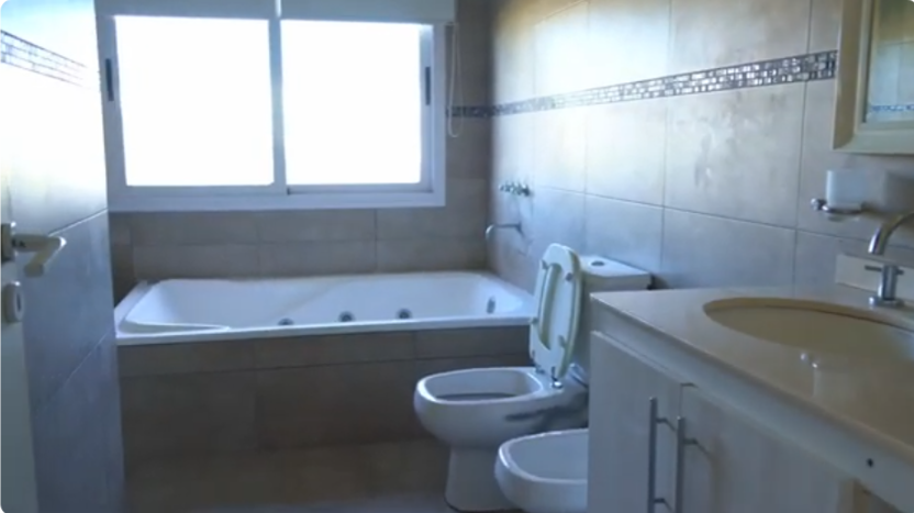 Casa en venta en Costa Esmeralda – Barrio Deportivo 1