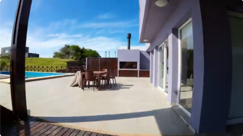 Casa en venta en Costa Esmeralda – Barrio Deportivo 1